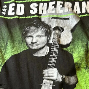 ED SHEERAN concert tour tshirt black size XS, short sleeve